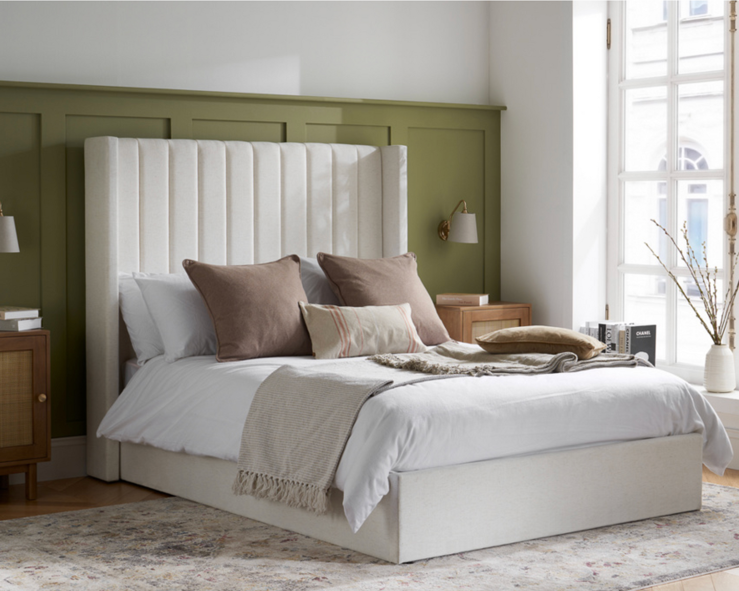 2026 Maisey Ottoman Bed – White Premium Linen